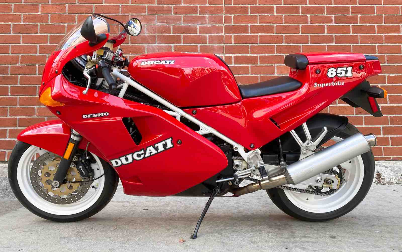 Ducati 851 rosso Ducati